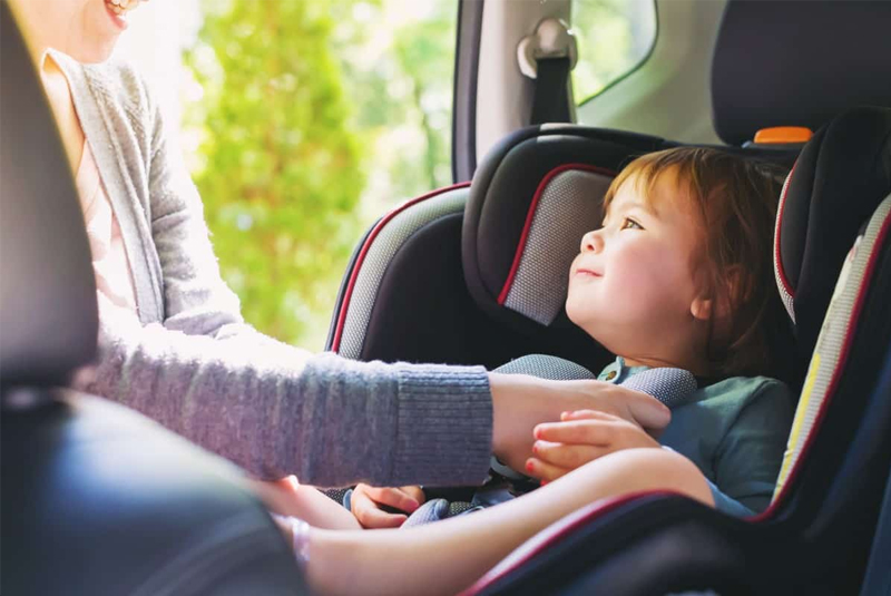 Standar dan Peraturan Keselamatan Kursi Keselamatan Anak Otomotif.